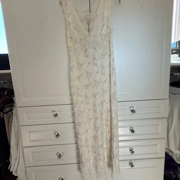 Love Shack Fancy Lace-Trim Floral Dress Mira